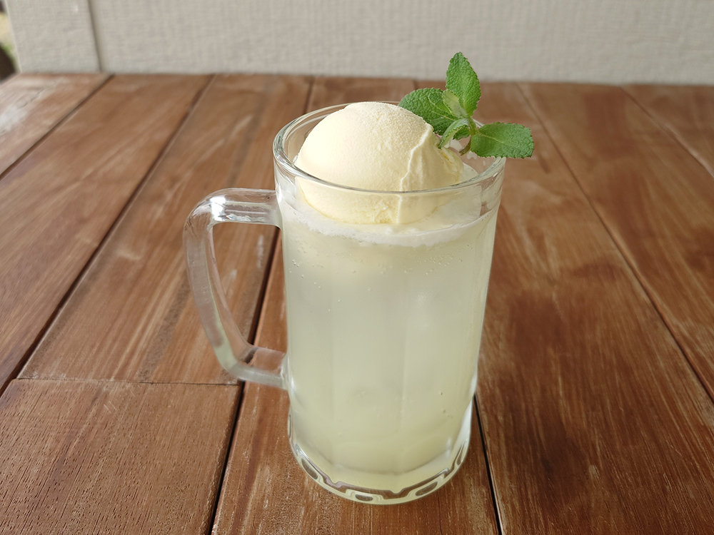 BeaSunゆず果汁だけのクリームソーダ